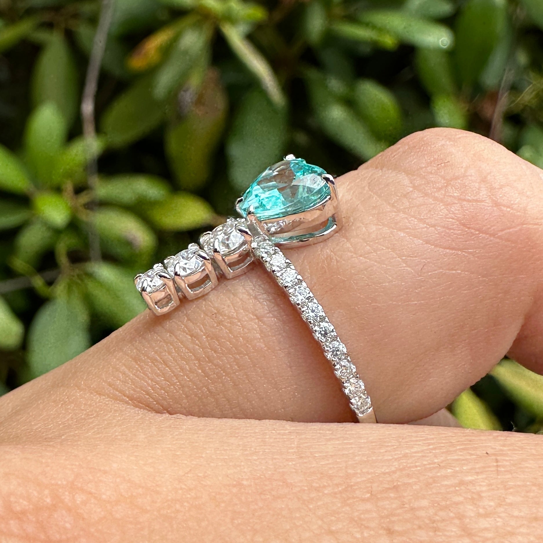 Heart & Round Cut Moissanite Ring