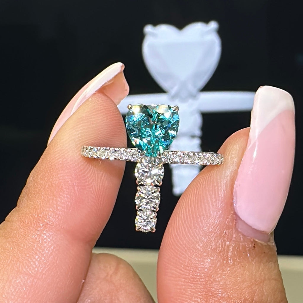 Heart & Round Cut Moissanite Ring