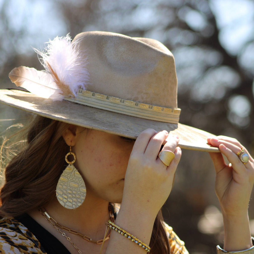 **Leather Teardrop Earrings White Gold Gator w/ Matte Gold Hoop 210w