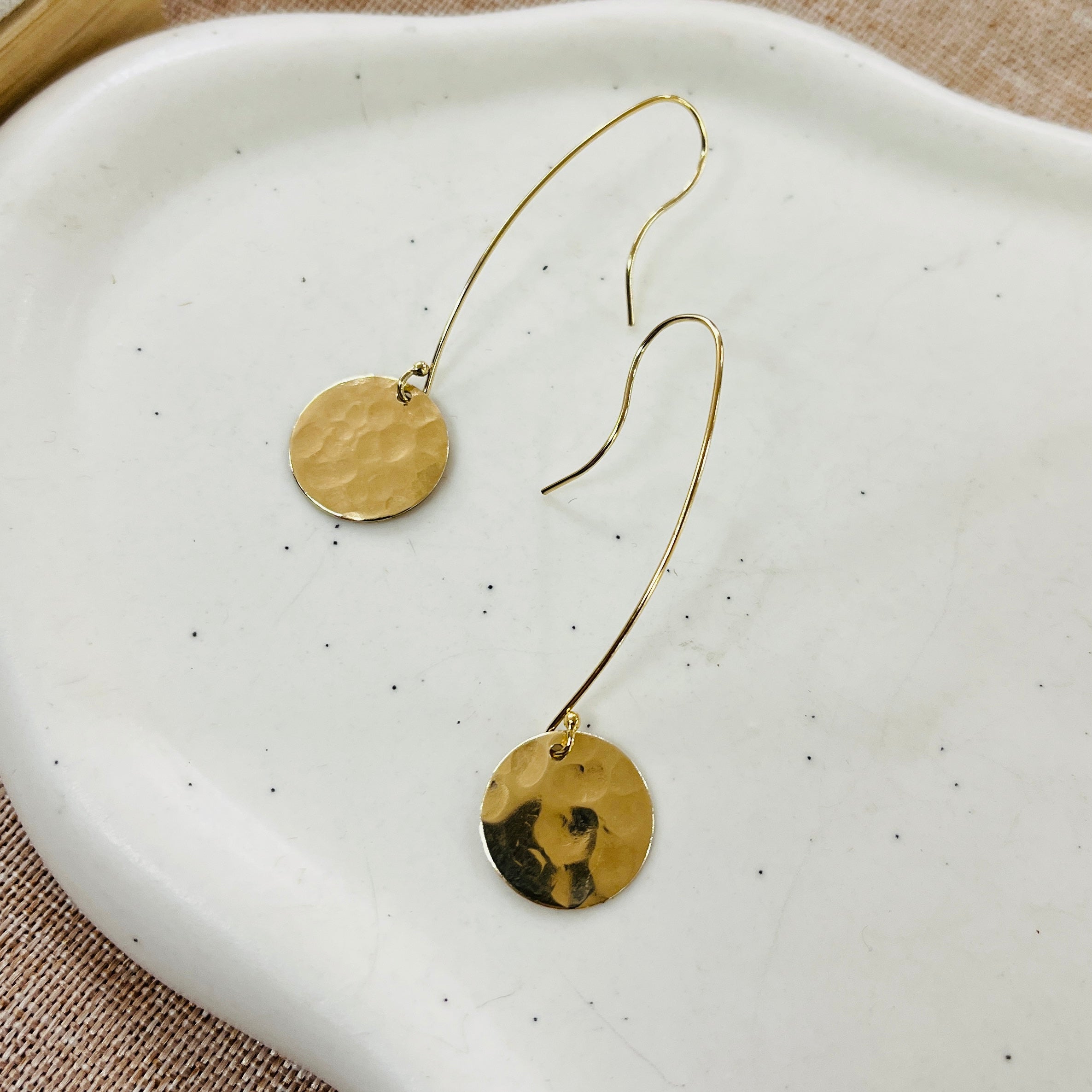 GOLD DISC HANG EARRINGS