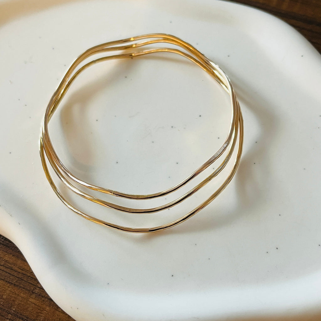 BIG WAVE BANGLE BRACELET