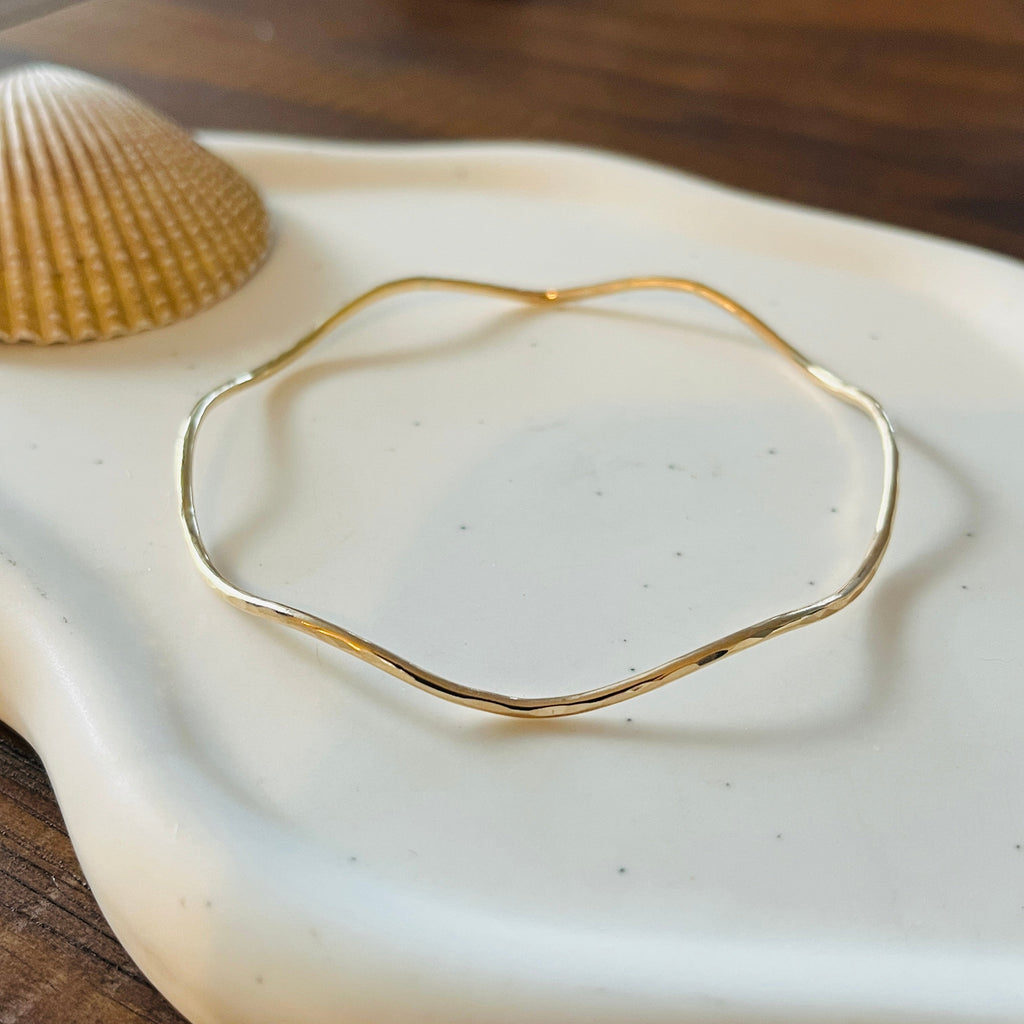 BIG WAVE BANGLE BRACELET