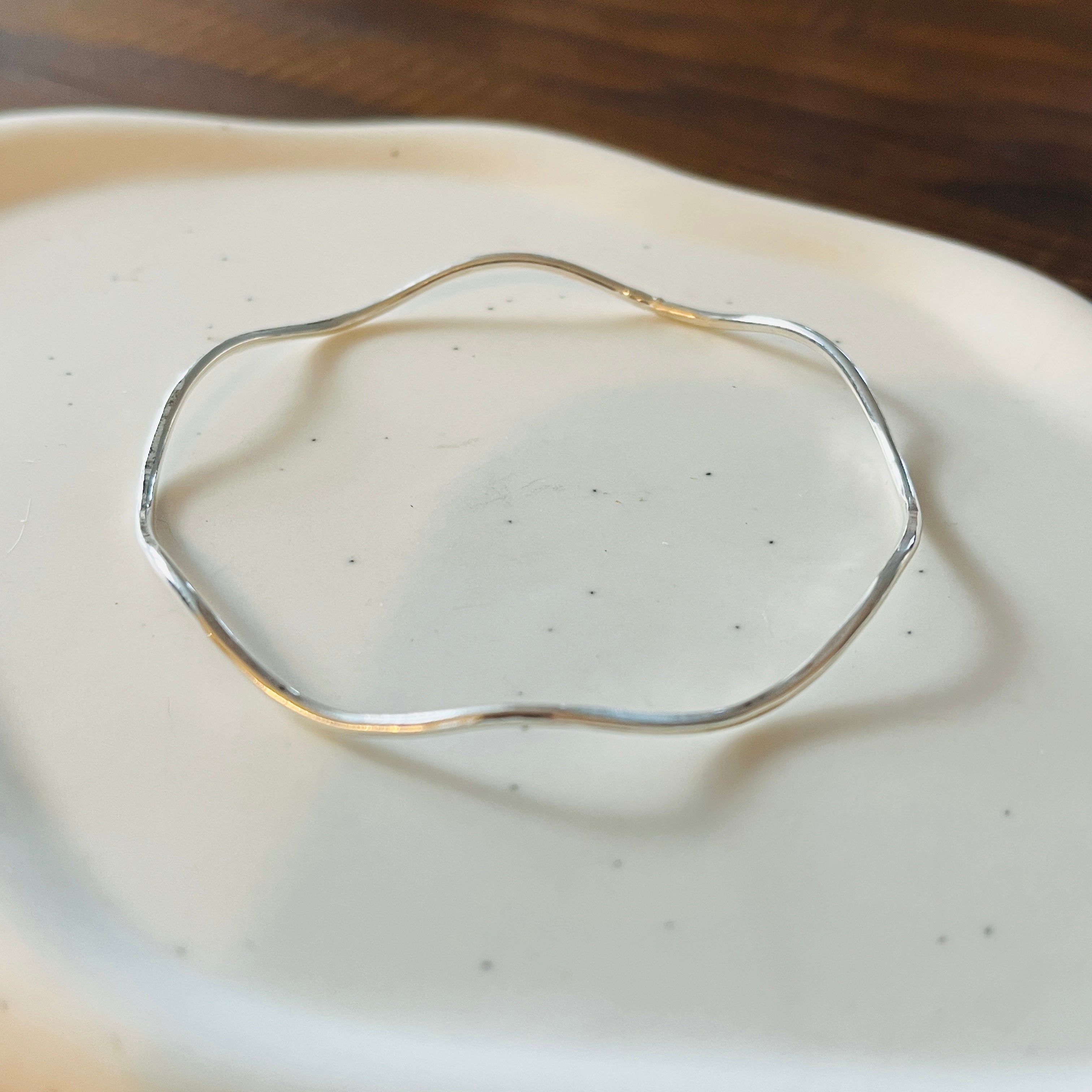 BIG WAVE BANGLE BRACELET