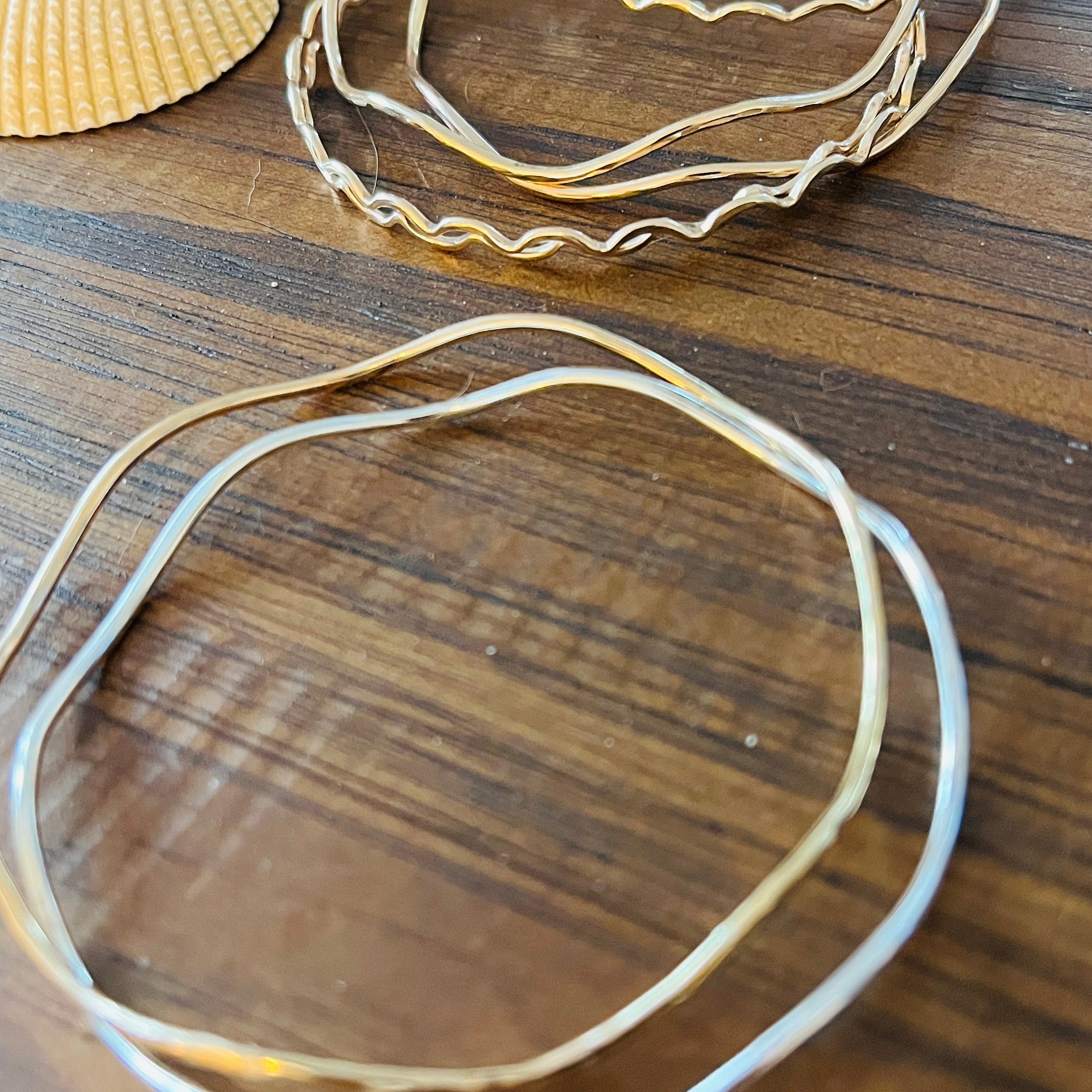 BIG WAVE BANGLE BRACELET