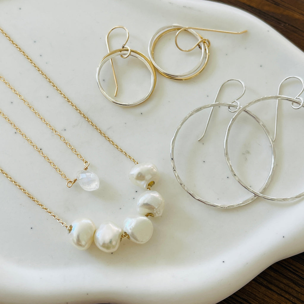 SKINNY SMALL BEACH HOOPS