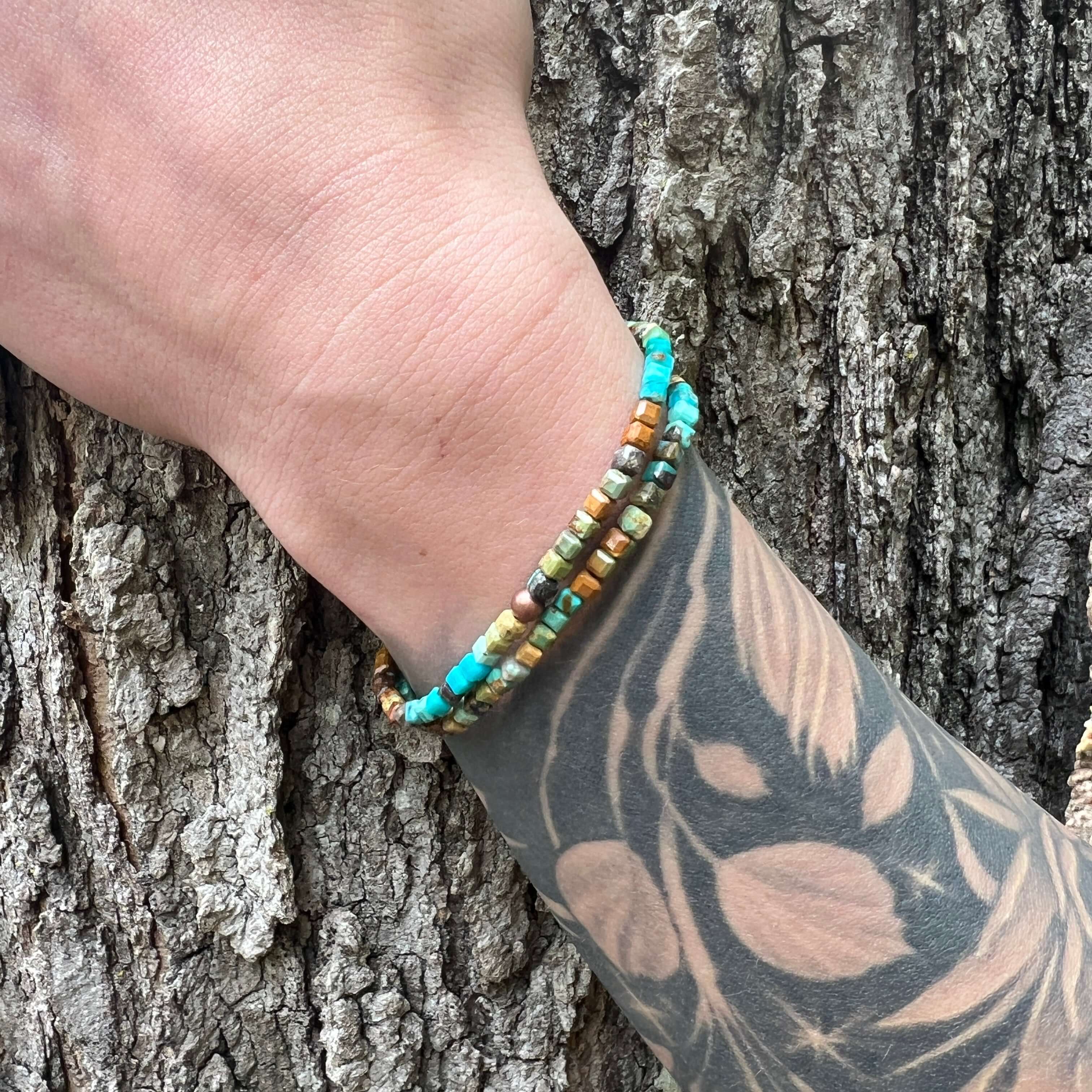Hubei Turquoise Cube Bracelet - Subtle Radiance Collection