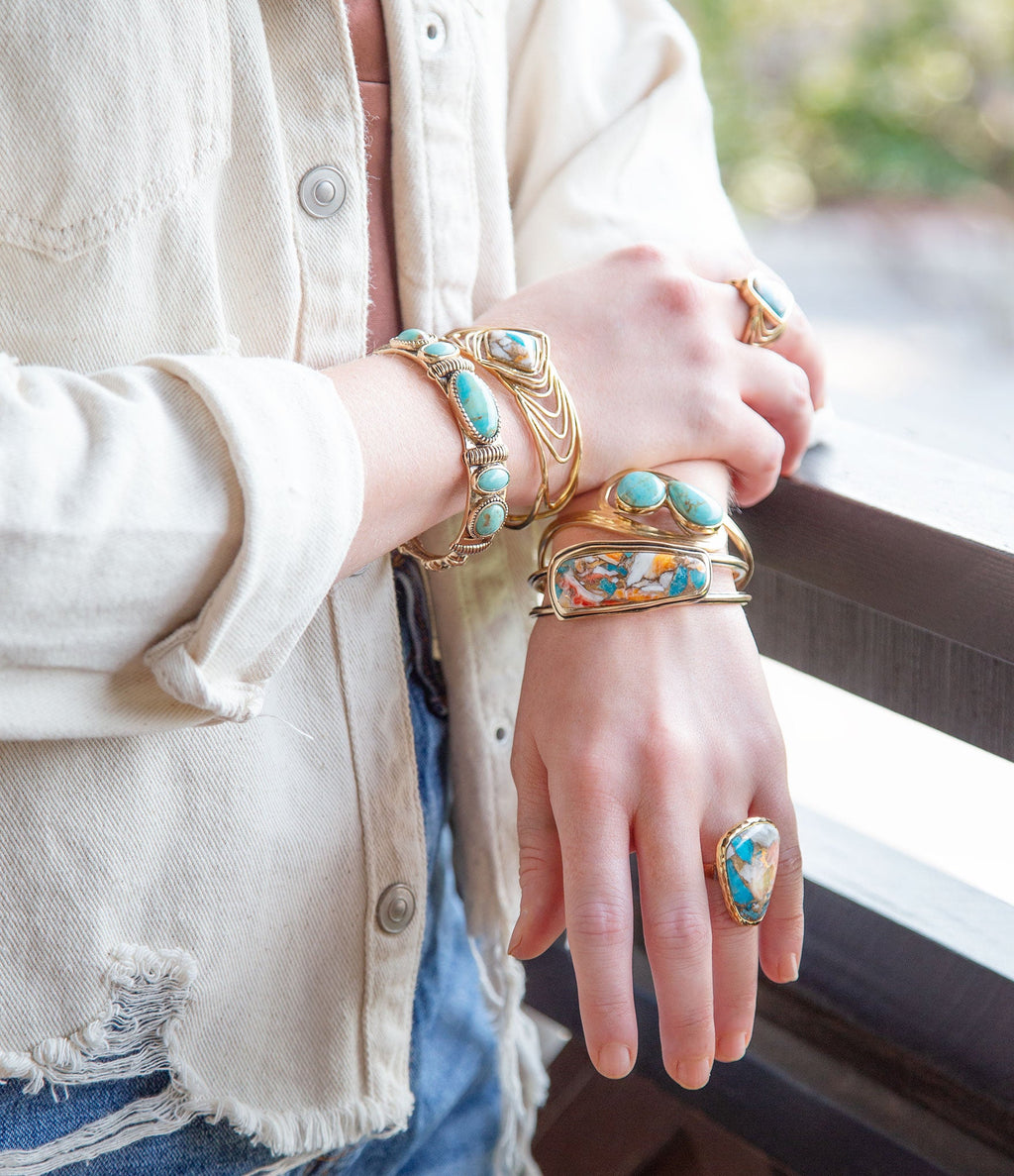 Simplicity Refined Blue Spiny Oyster/Turquoise Golden Bracelet