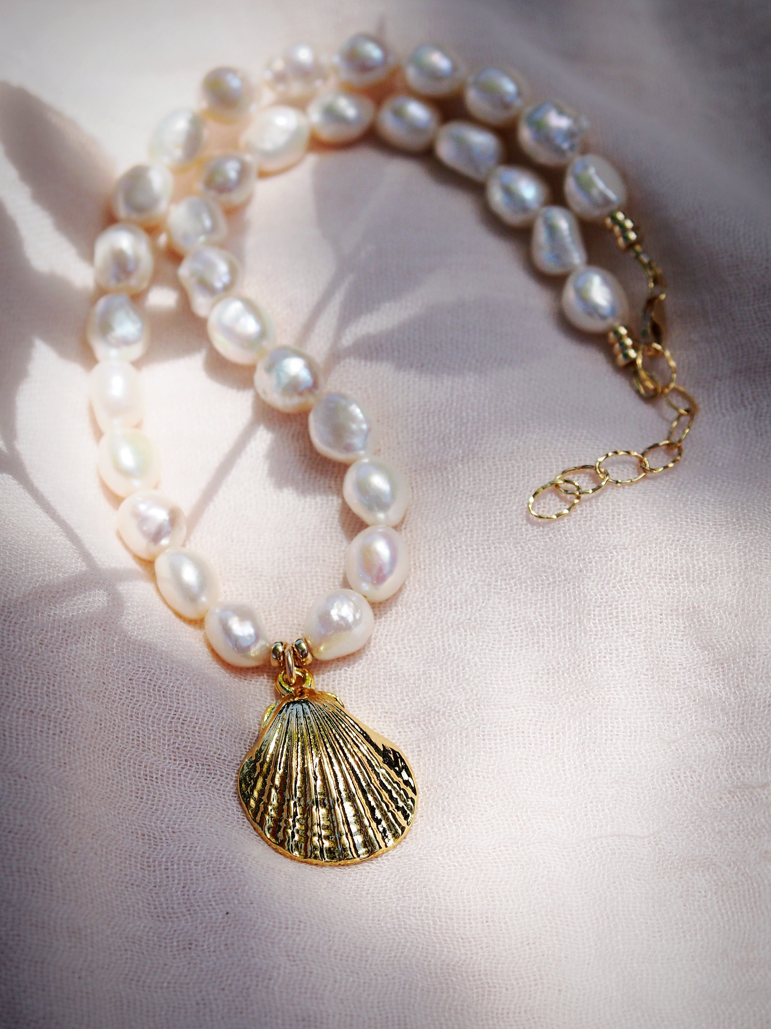 Sale - Statement White Pearl Necklace with Gold Shell Pendant - Kawai