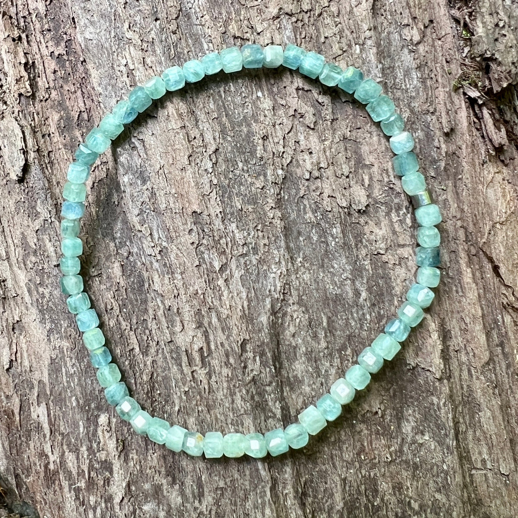 Green Apatite Cube Bracelet - Subtle Radiance Collection