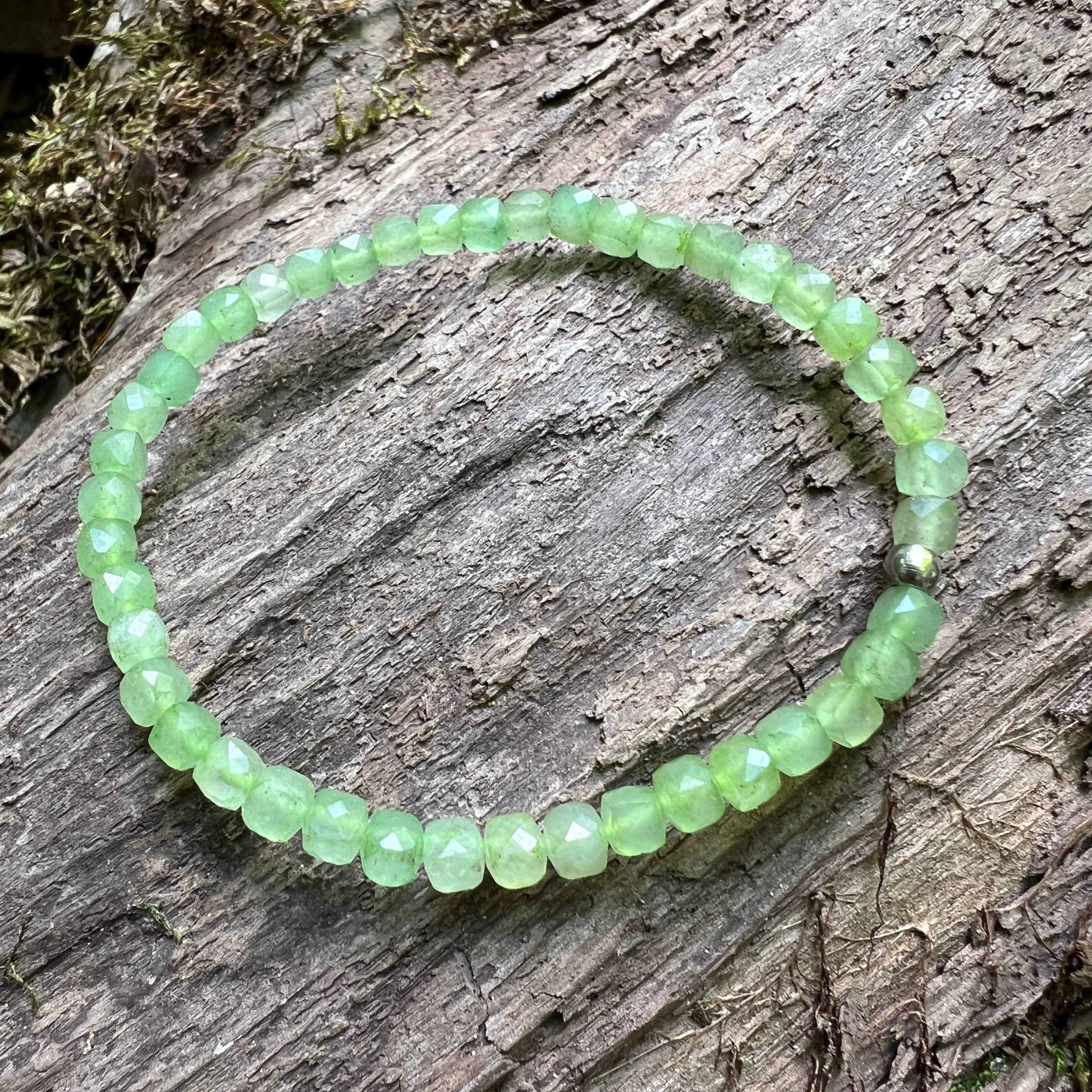 Russian Jade Cube Bracelet - Subtle Radiance Collection