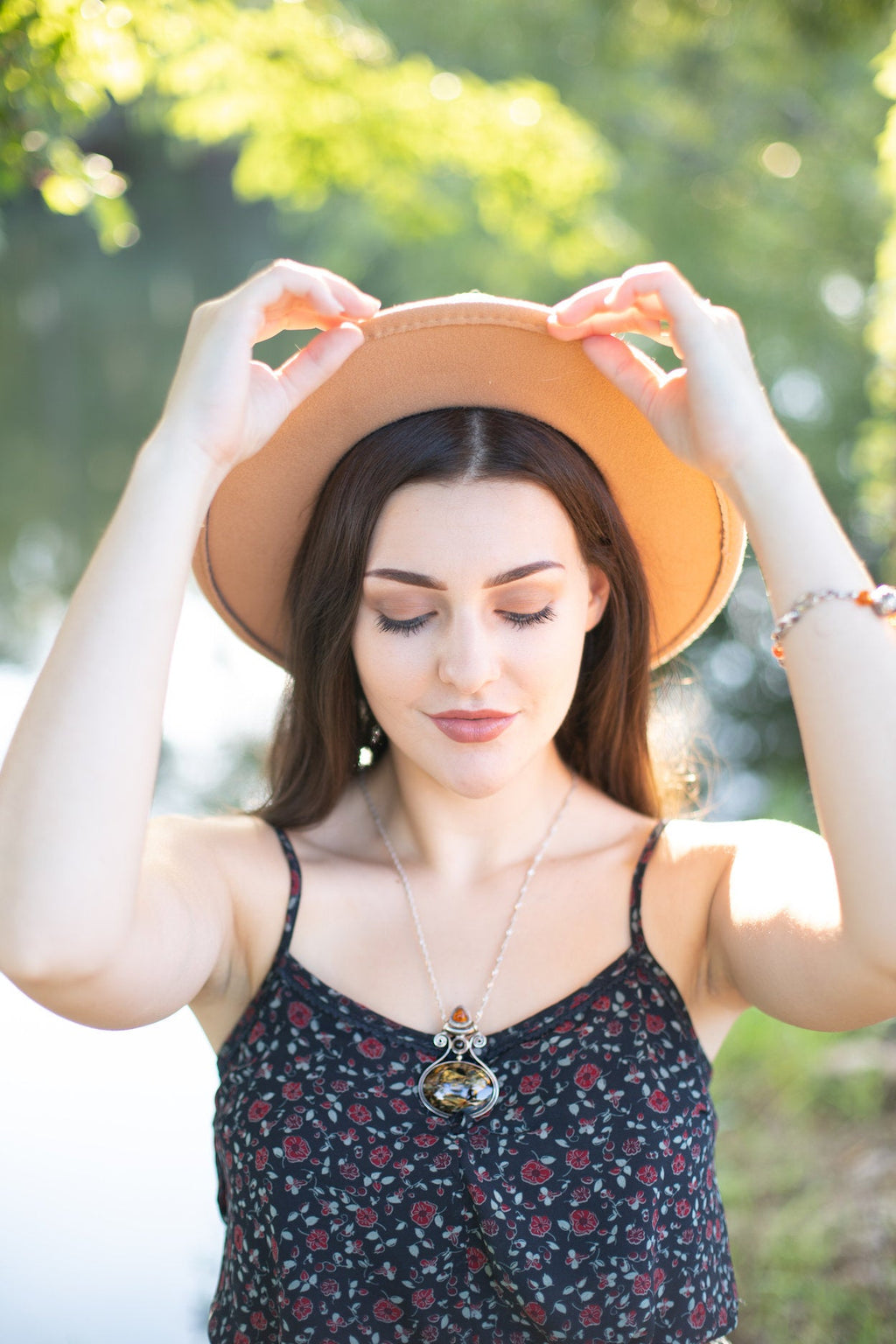 Vintage Designer SAJEN Large Blue Tigers Eye Amber Sterling Necklace