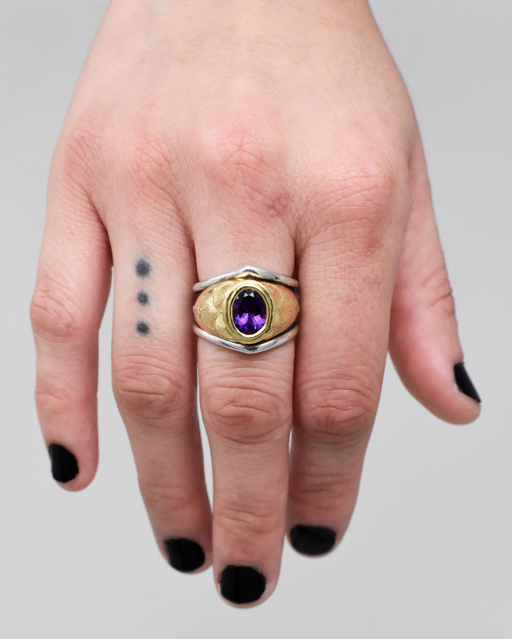 Curtains for You Helm Ring