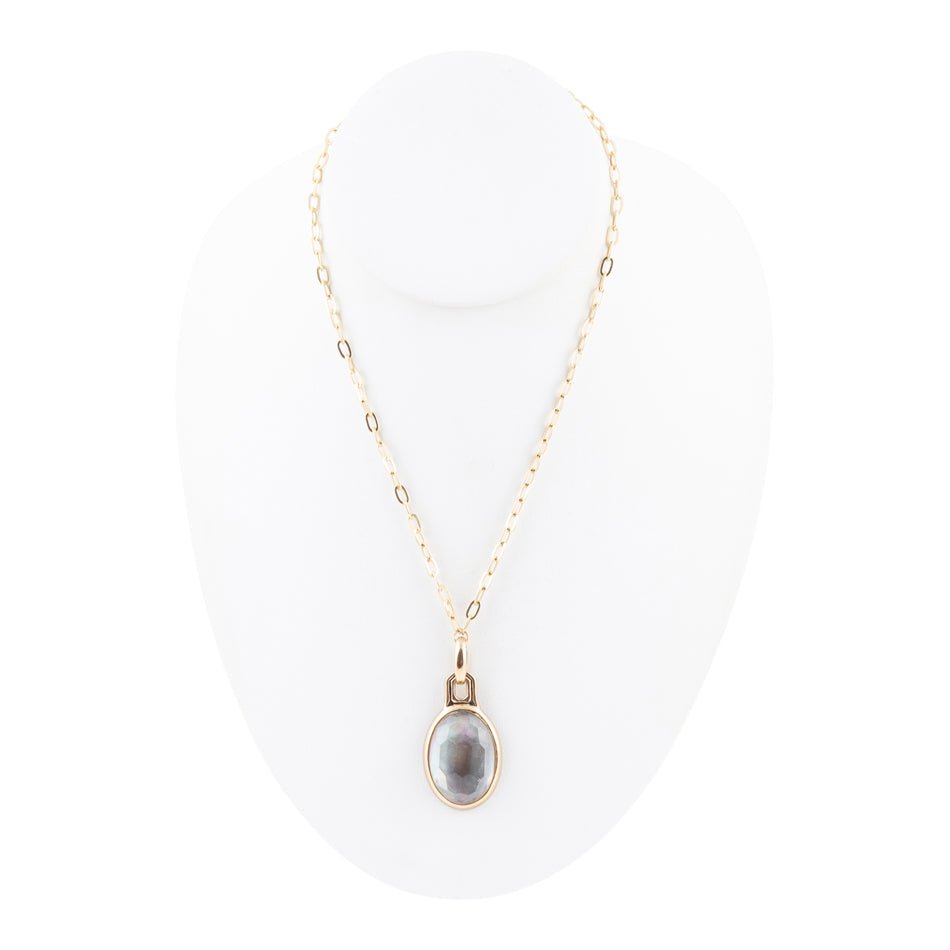 Black Mother of Pearl Golden Pendant Necklace