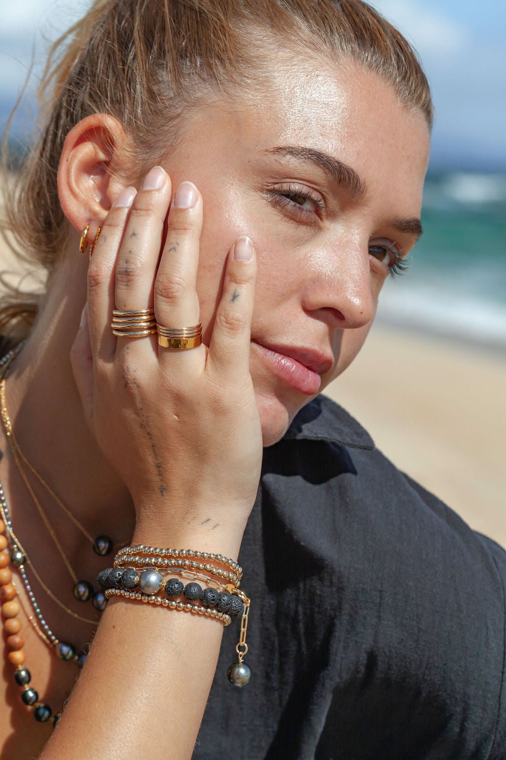 Black Lava and Tahitian Pearl Bracelet - Roselani