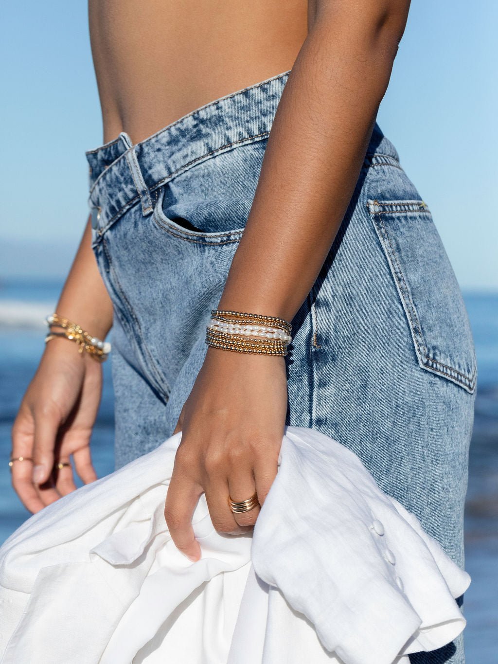 Gold Dainty White Pearl Bracelet - Maile