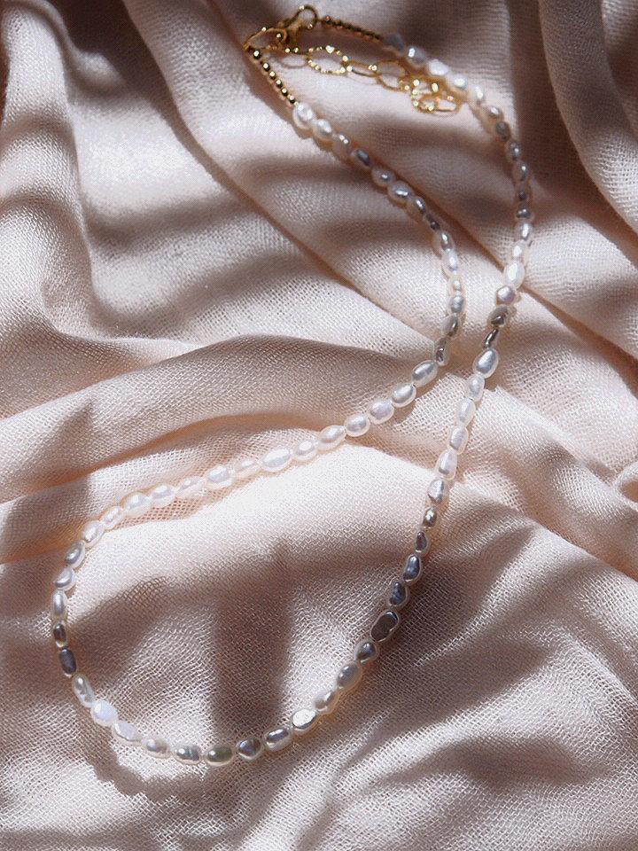 Gold Dainty White Pearl Necklace - Maile