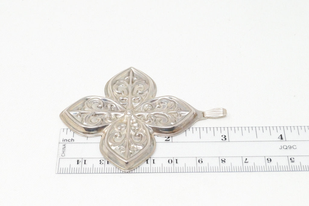 Beautiful Antique Designer Reed & Barton Repousse Sterling Silver Pendant