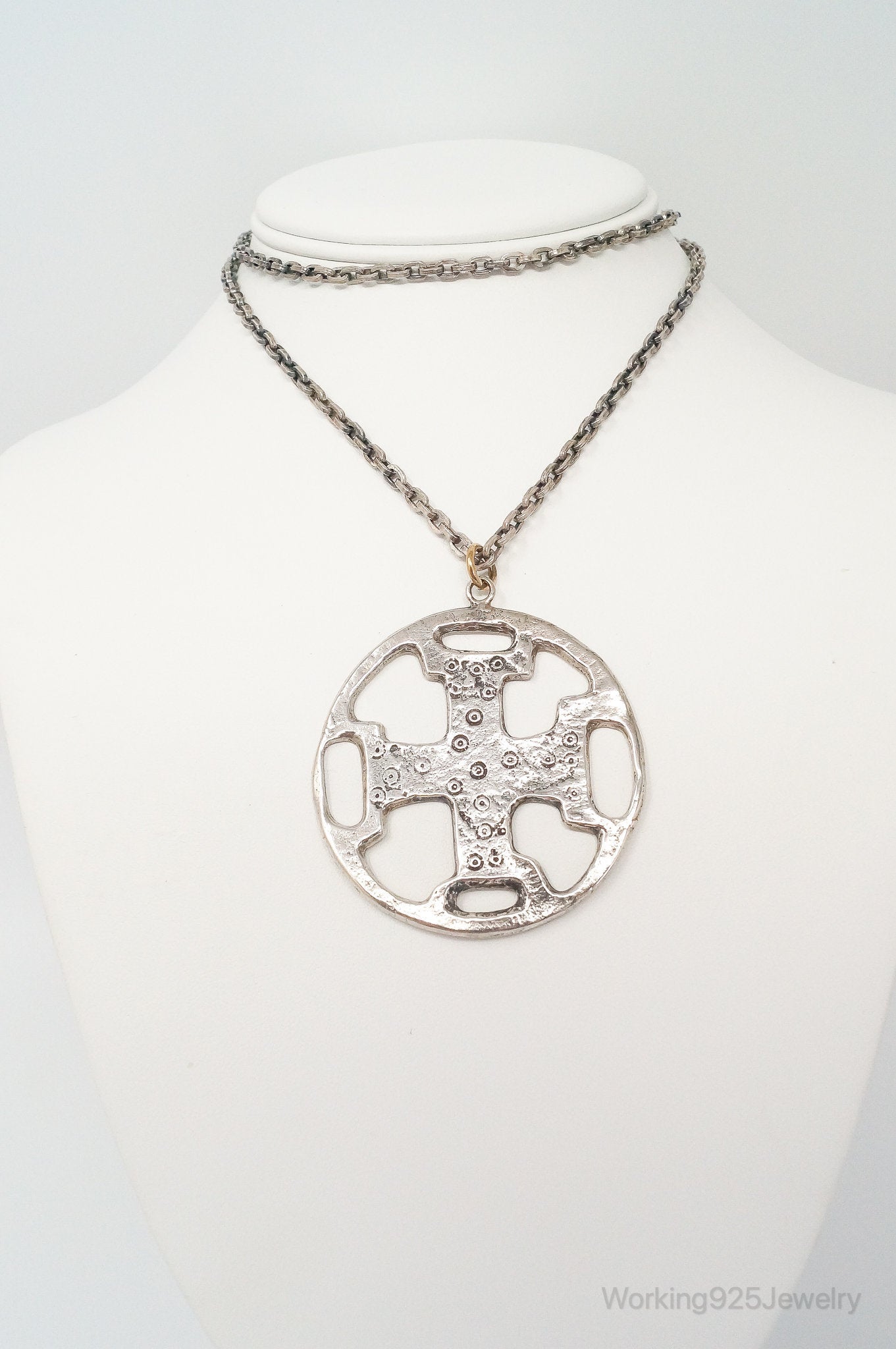 Vintage Metropolitan Museum of Art Sterling Silver Necklace