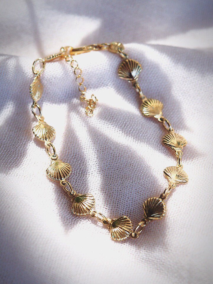 Gold Seashell Anklet - Leialoha