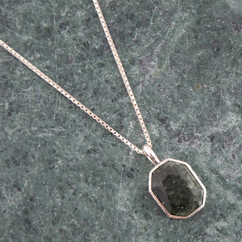 Hammered Green Seraphinite and Sterling Silver Pendant Necklace