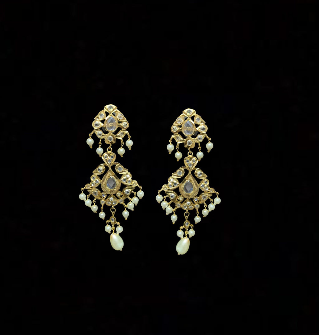 Smitha necklace set  in pearls  (SHIPS IN 1 WEEK )