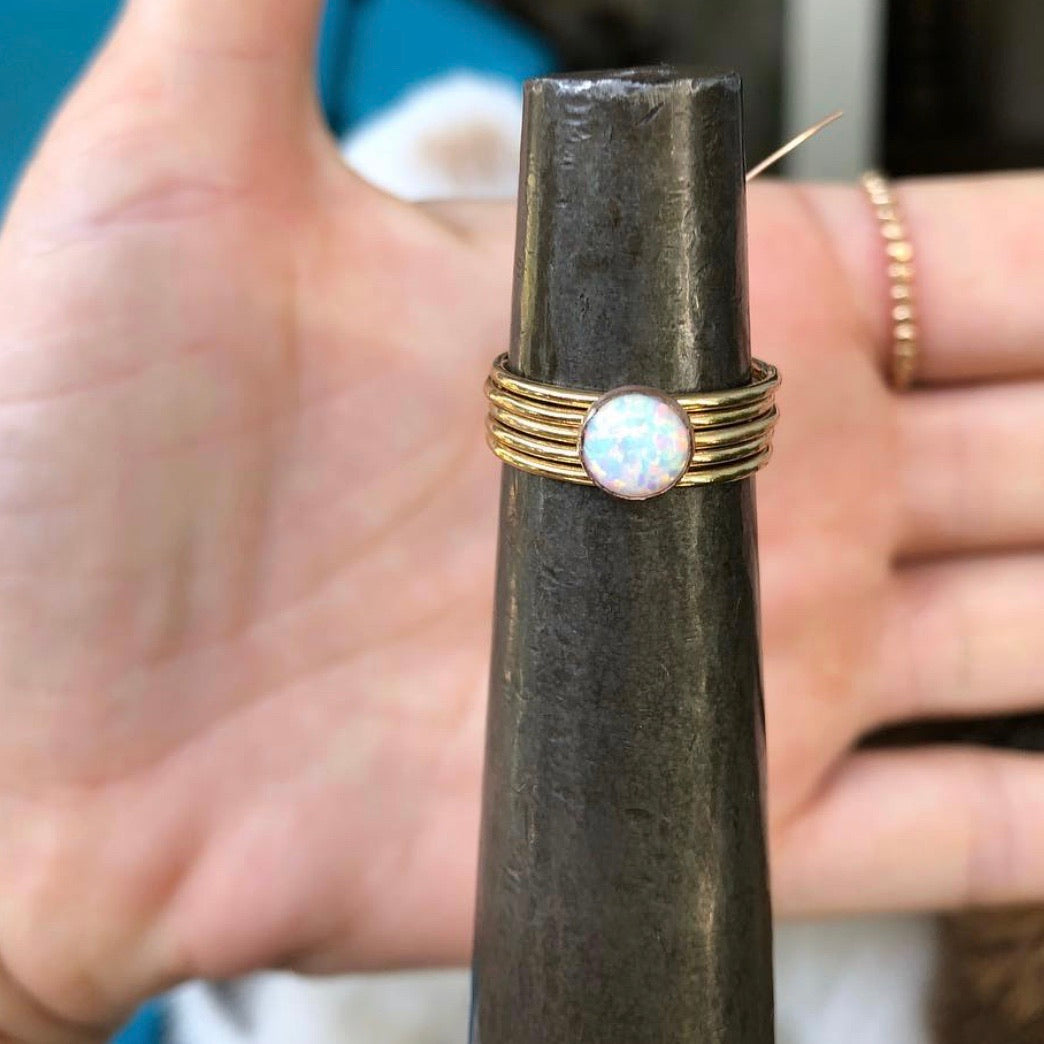 SMOOTH STACKING RING