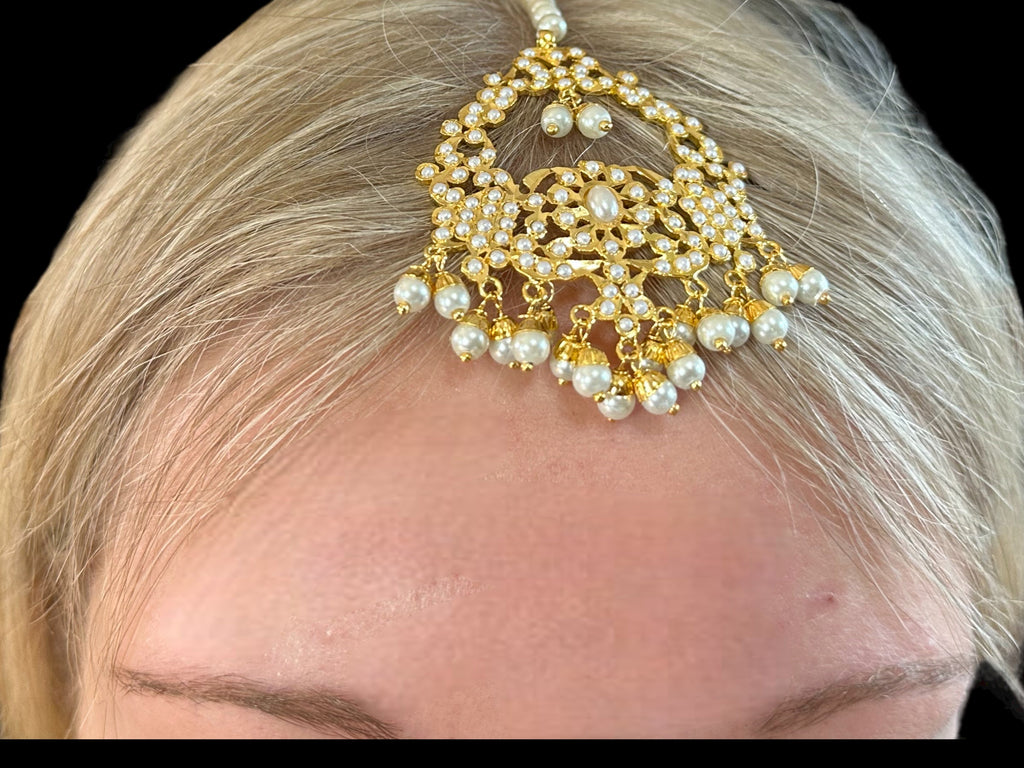 DNS14 Niyati pearl jadau necklace with earrings tika ( READY TO SHIP )