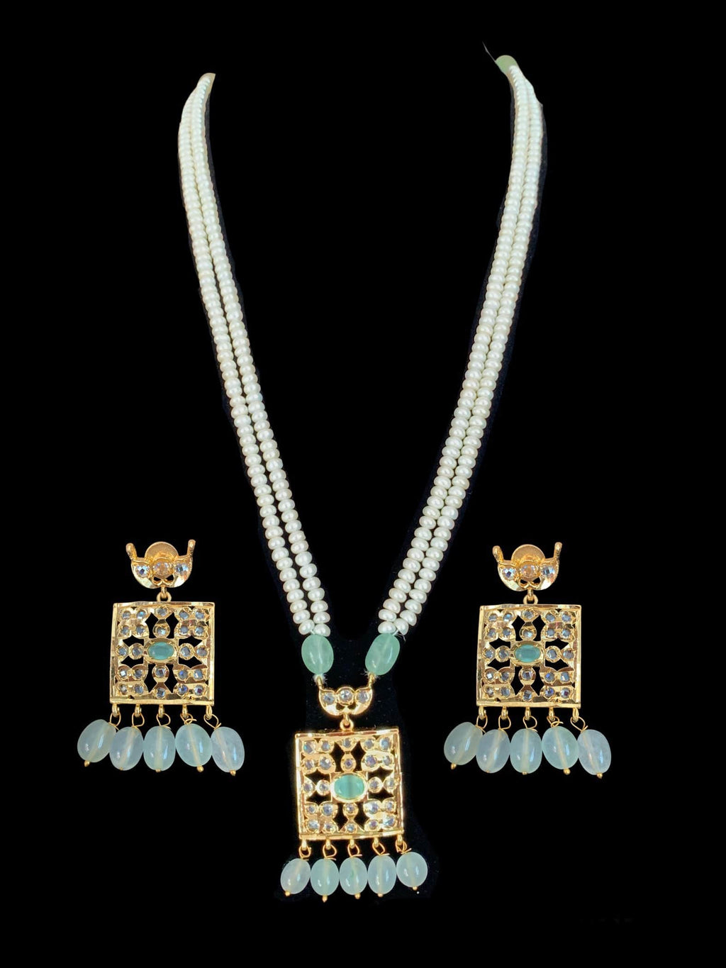 PS219 Zuni fresh water pearl pendant set in mint beads ( SHIPS IN 4 WEEKS )