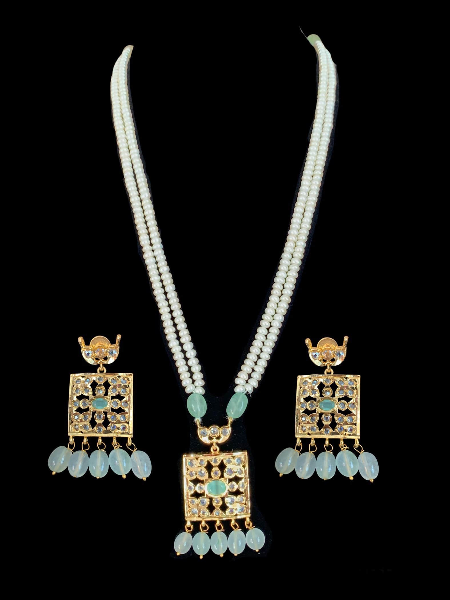 PS219 Zuni fresh water pearl pendant set in mint beads ( SHIPS IN 4 WEEKS )