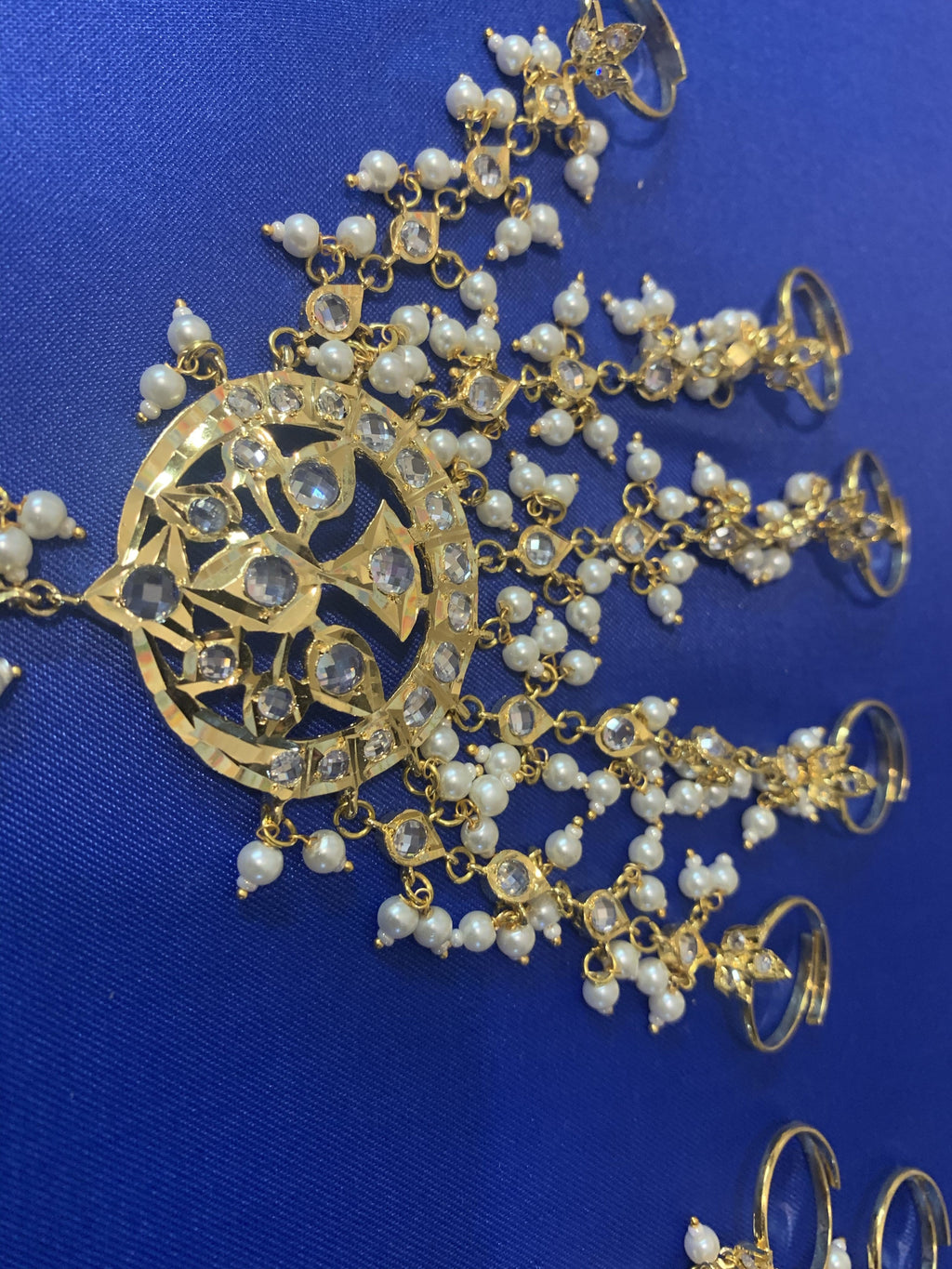 HP9 Meena haath phool  ( SHIPS IN 4 WEEKS )