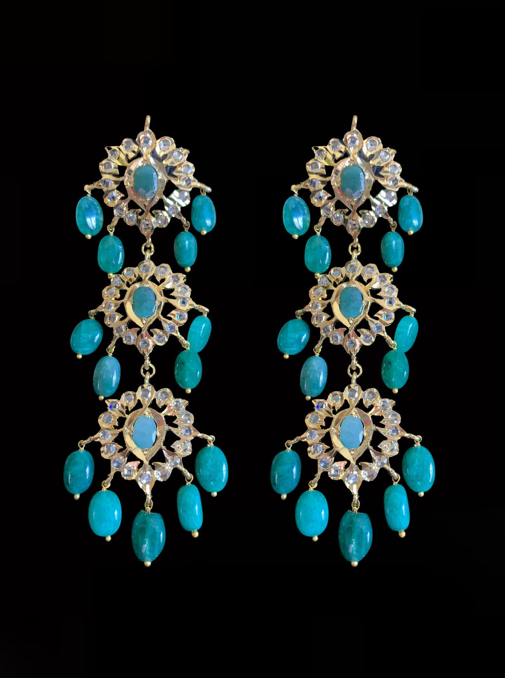LN60  EKTA real  emerald Haar with earrings ( SHIPS IN 4 WEEKS )