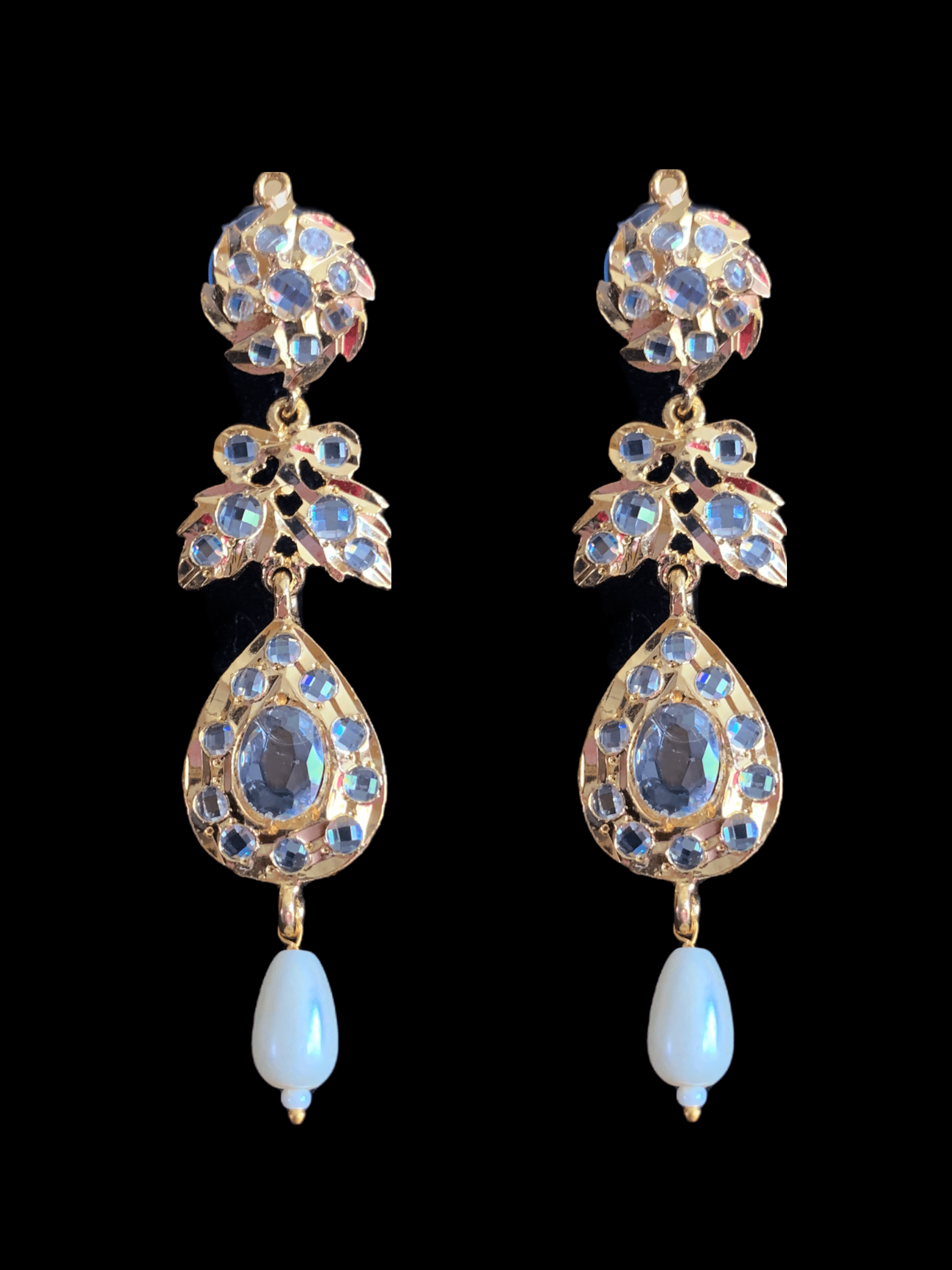 PS331  Jugni in shell pearls ( READY TO SHIP)