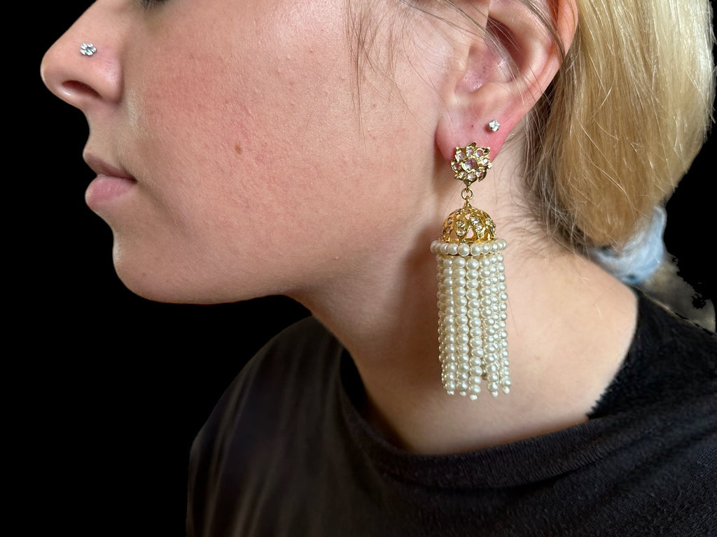 DER508W gold plated jhumka ( SHIPS IN 4 WEEKS )