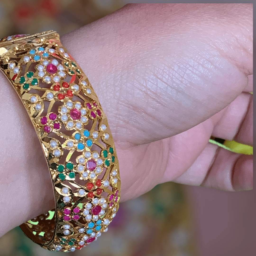 B10 Navratan Shibra Bangles ( SHIPS IN 2 WEEKS  )
