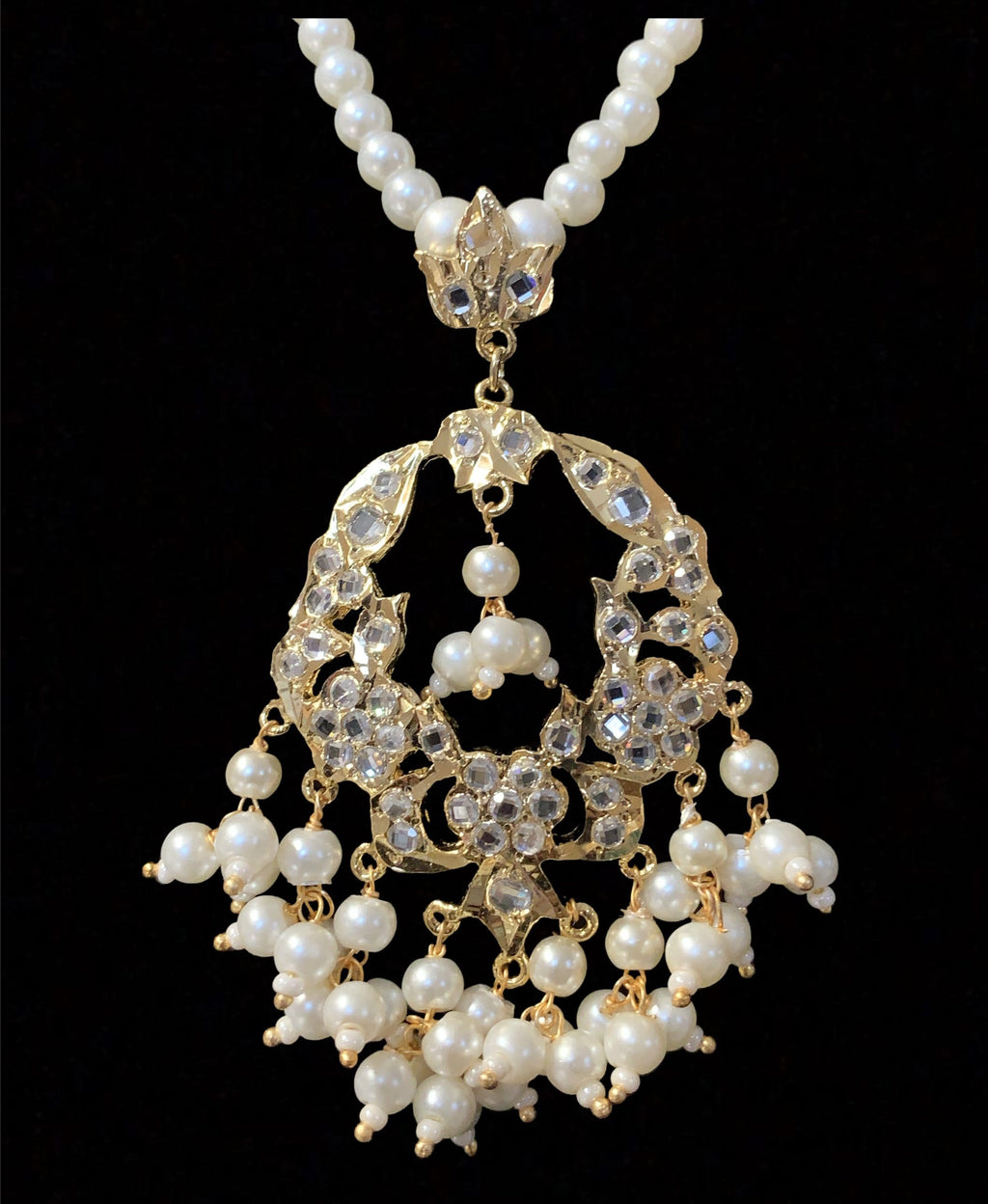 PS401 Madhuri pendant set in pearls ( SHIPS IN 4 WEEKS  )