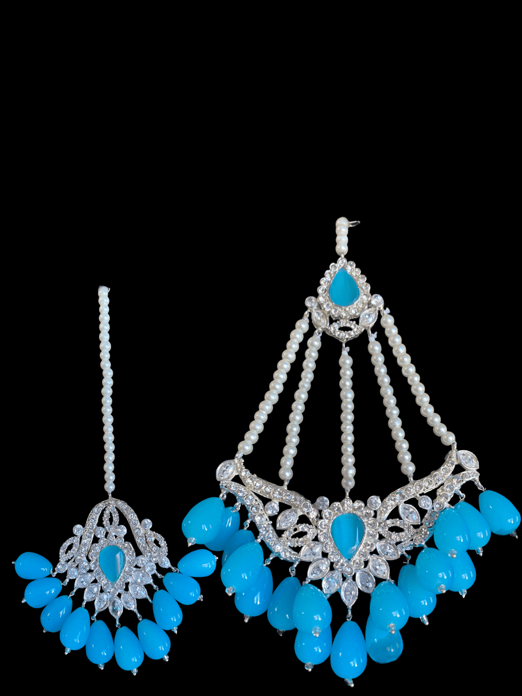 BR82 Yusra zircon set in turquoise beads (READY TO SHIP )
