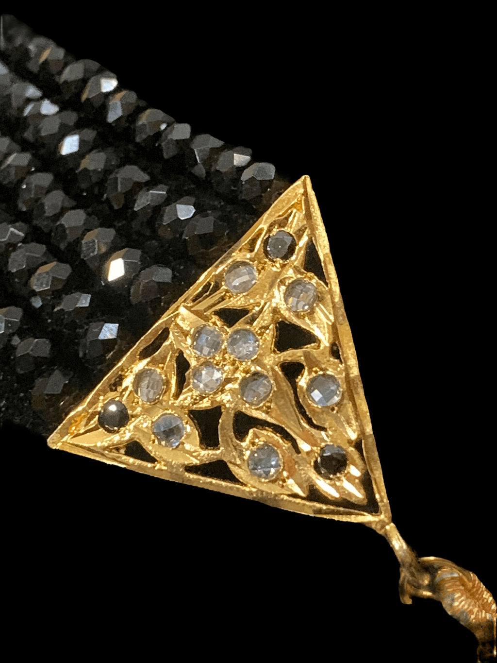 C43 Jenna choker in black beads ( SHIPS IN 4 WEEKS  )