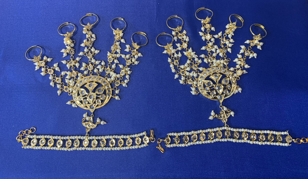 HP9 Meena haath phool  ( SHIPS IN 4 WEEKS )