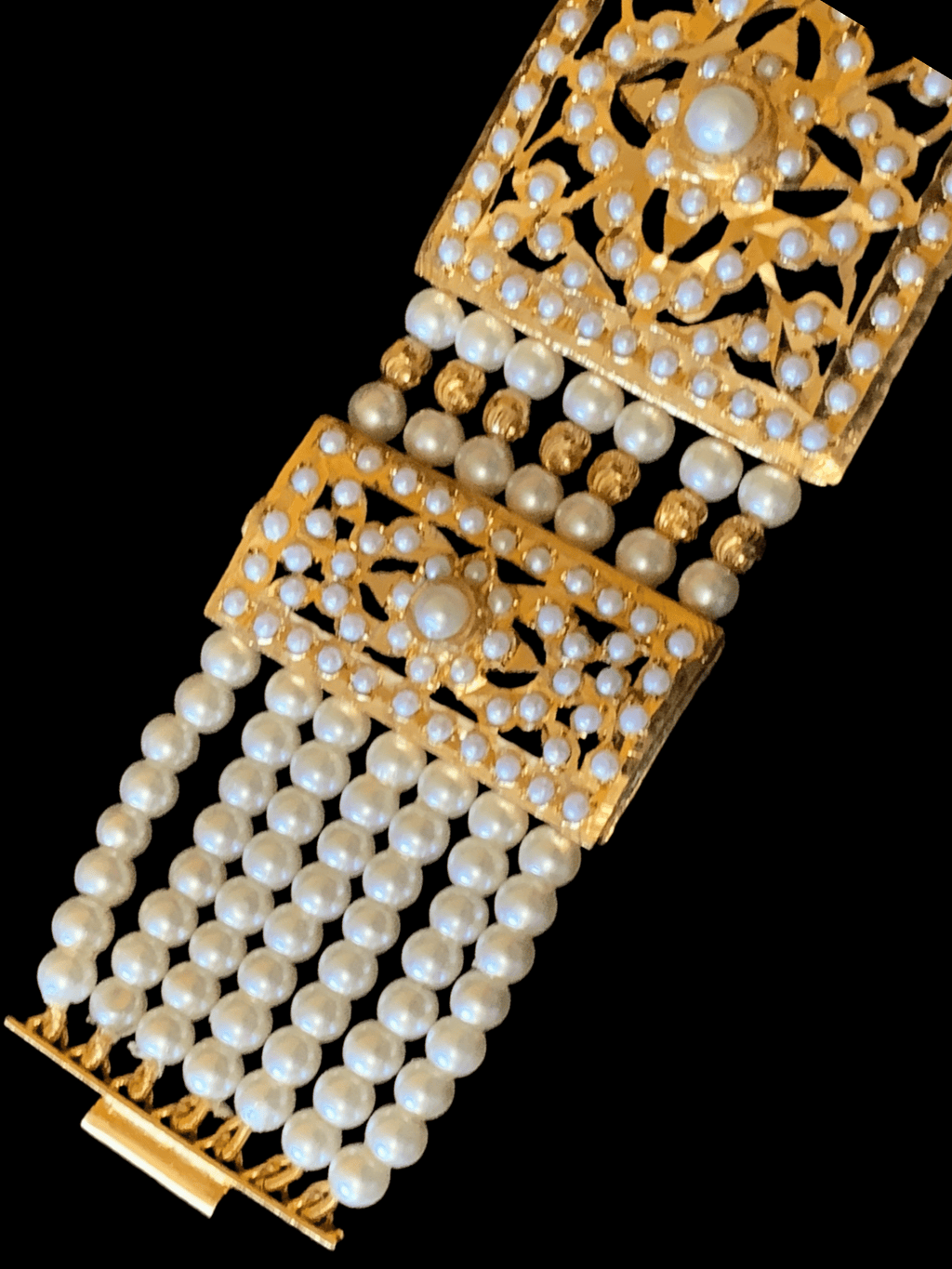 B62  Saira jadau bracelet in pearls  ( READY TO SHIP )