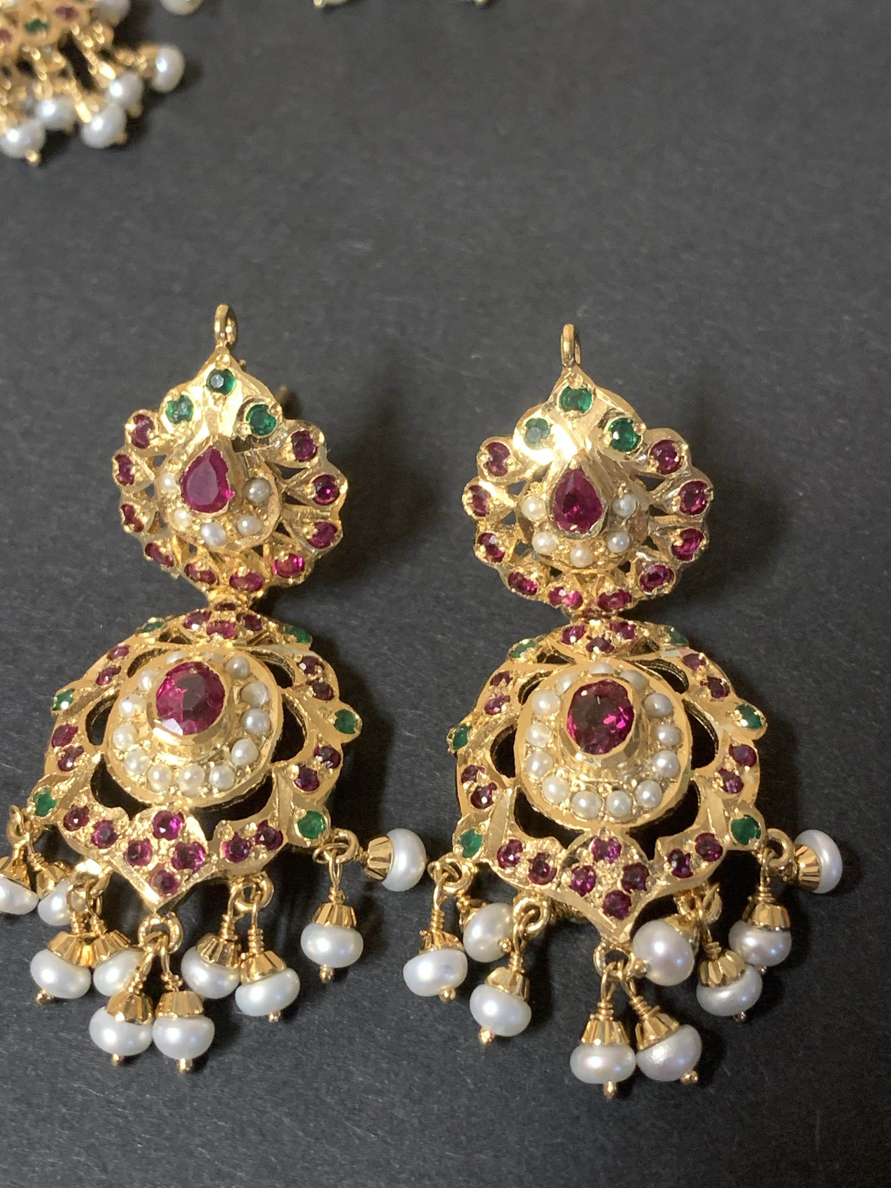 Ruby emerald jadau choker set in gold plated silver ( SHIPS IN 5 WEEKS )