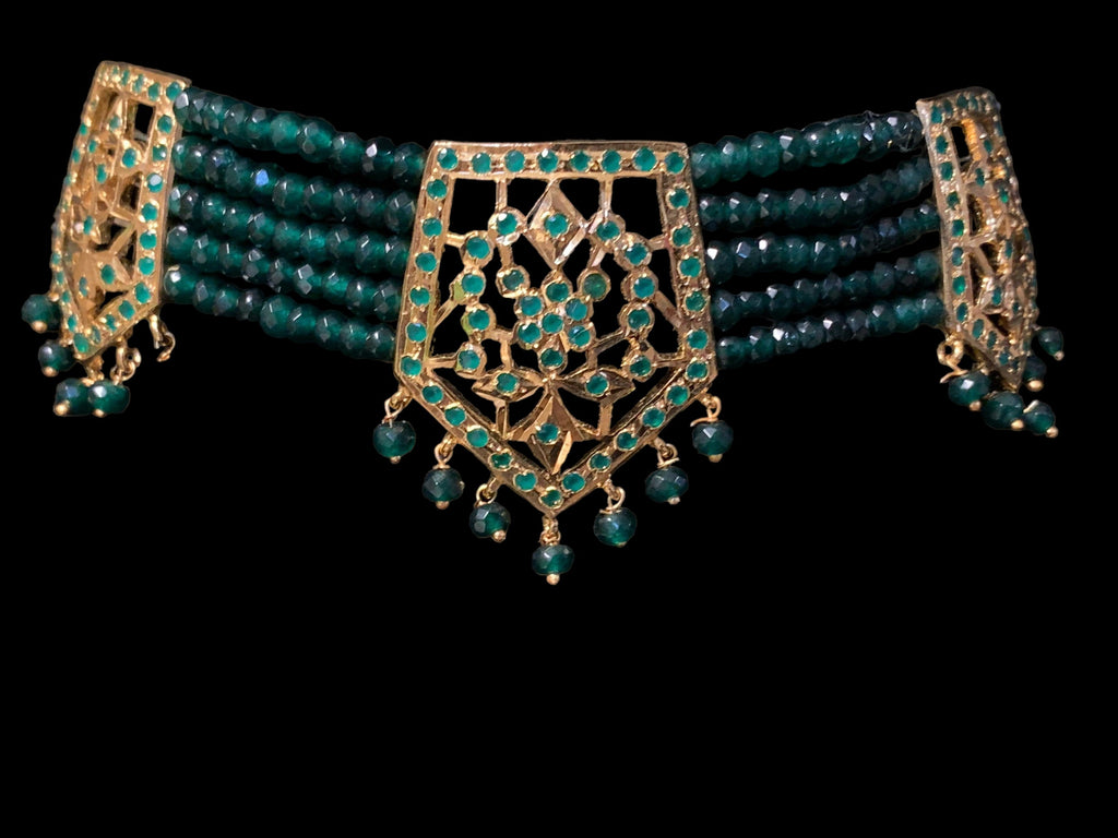 C268 Indu choker in green beads ( SHIPS IN 2  WEEK )