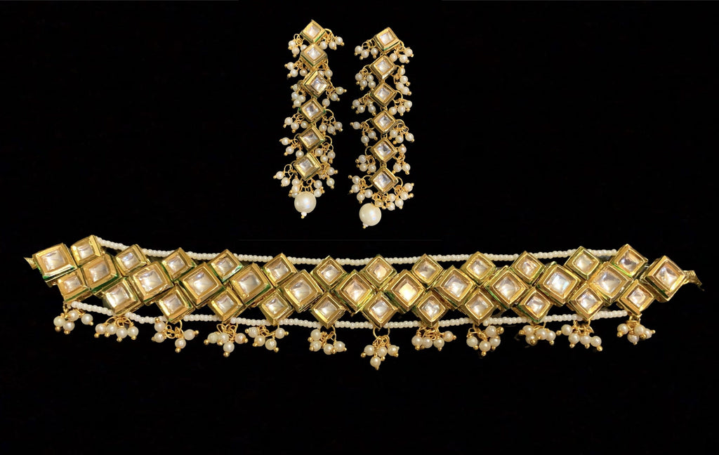C164 High quality kundan choker ( SHIPS IN 2 WEEKS )