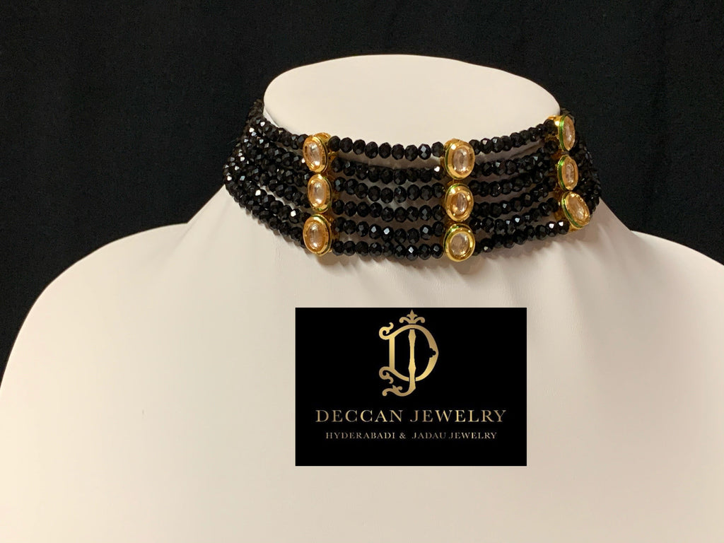 C202 Shadma choker set ( SHIPS IN 4 WEEKS )