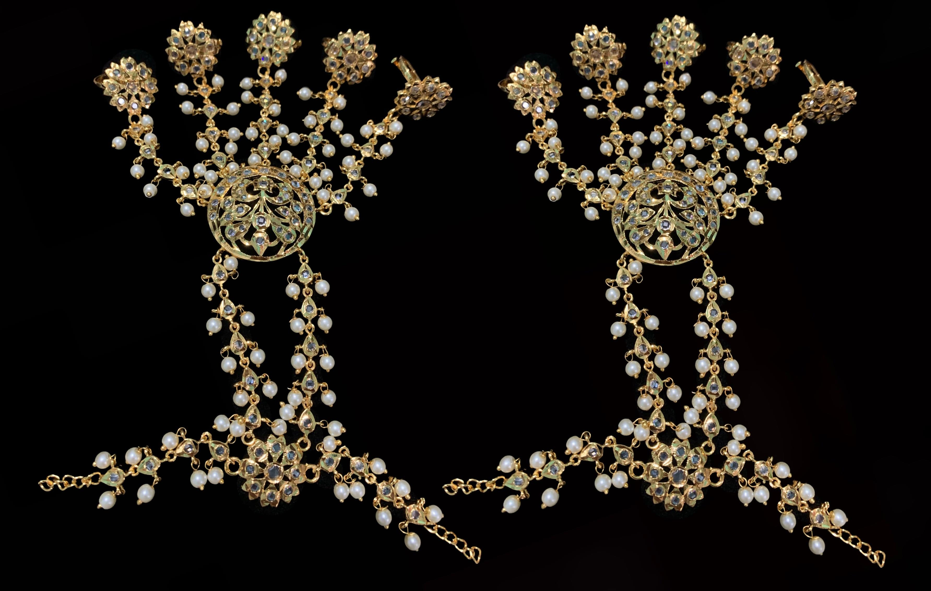 Soha haathphool - pearls  ( one pair )  ( SHIPS IN 3 WEEKS )