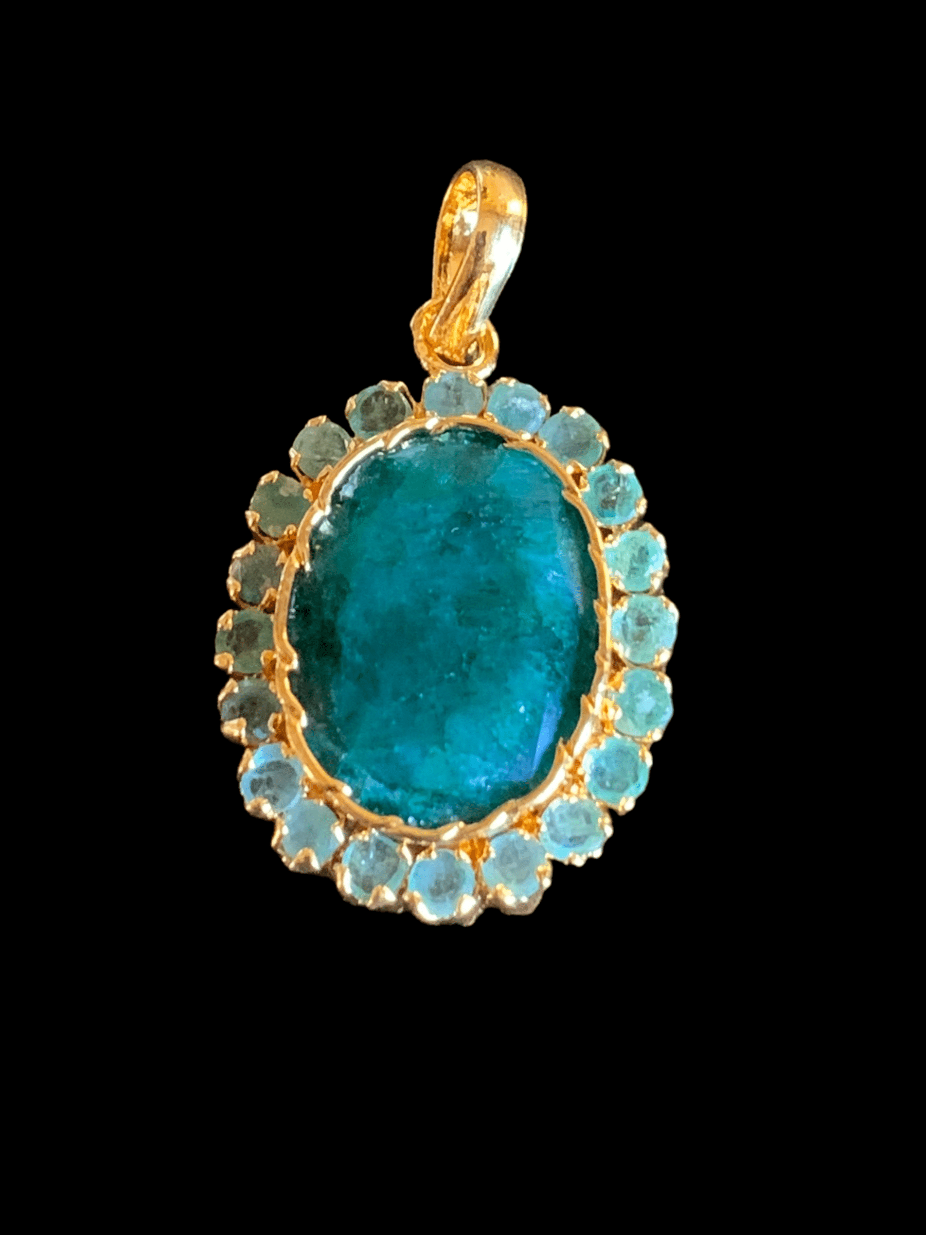 PS459 Pendant set with emerald   ( READY TO SHIP )