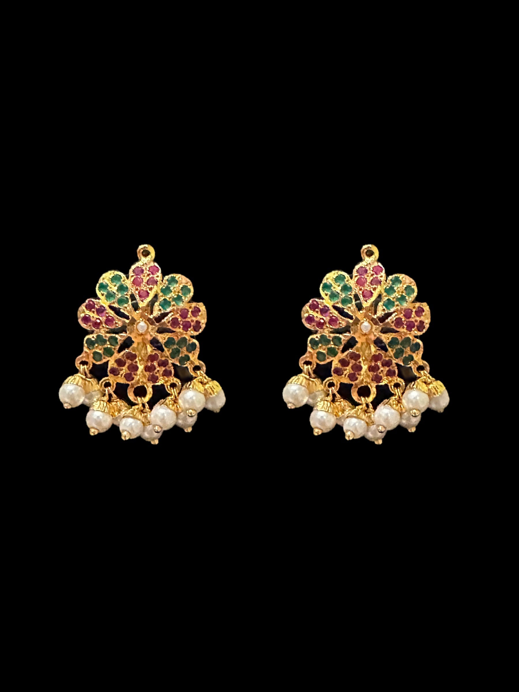 PS430   pendant set in ruby green   ( READY TO SHIP )