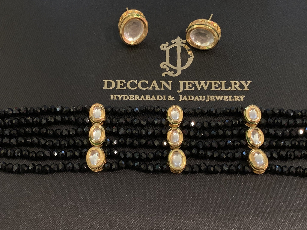 C202 Shadma choker set ( SHIPS IN 4 WEEKS )