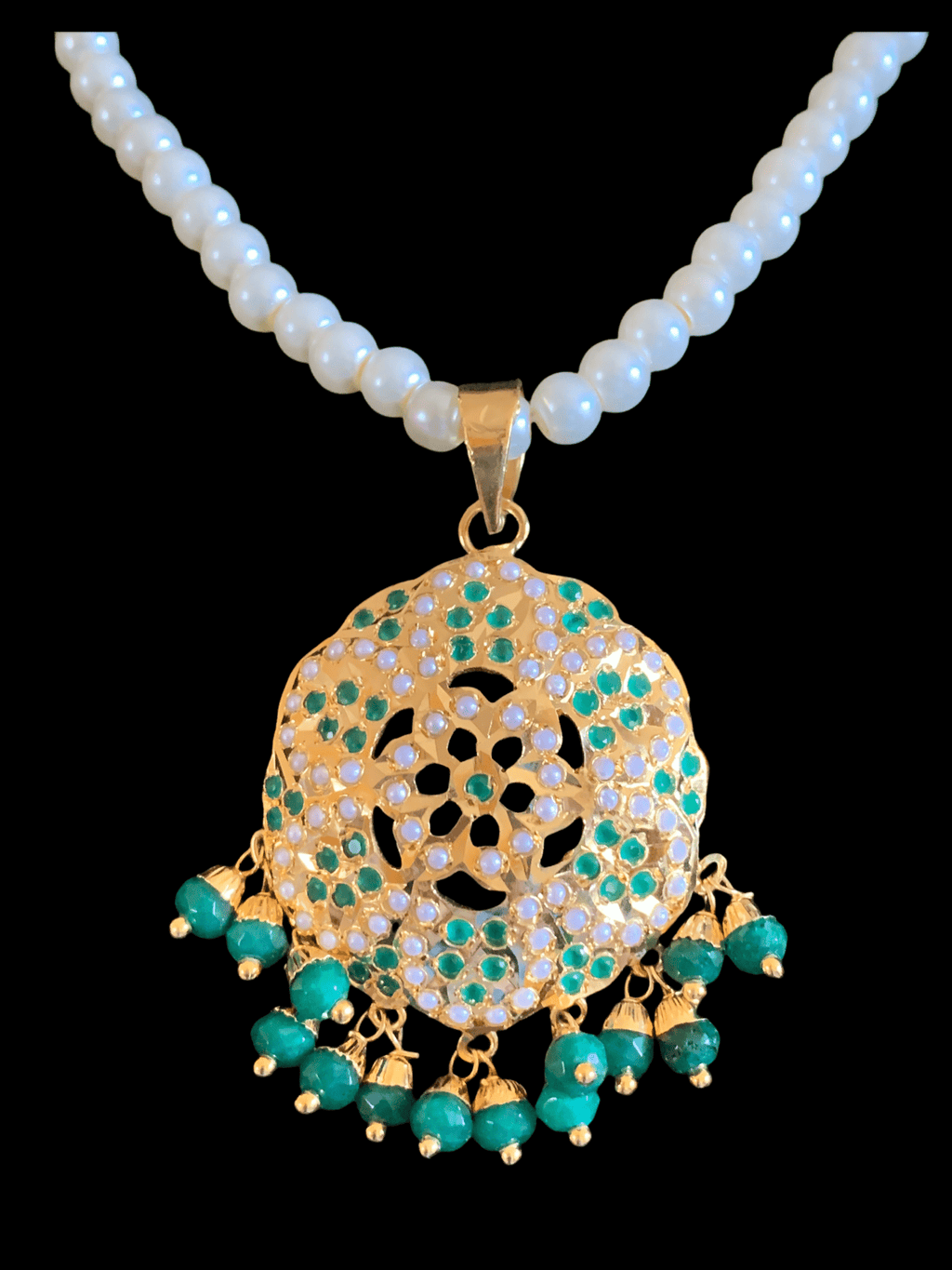 PS480 Naima pendant set in emeralds  ( READY TO SHIP)