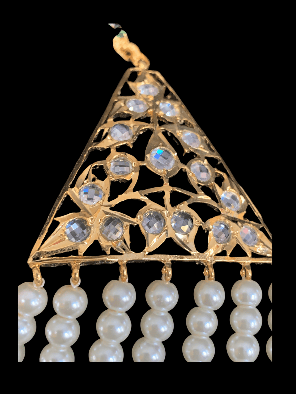 SAT24 Soha satlada in shell pearls  ( SHIPS IN 3 WEEKS )