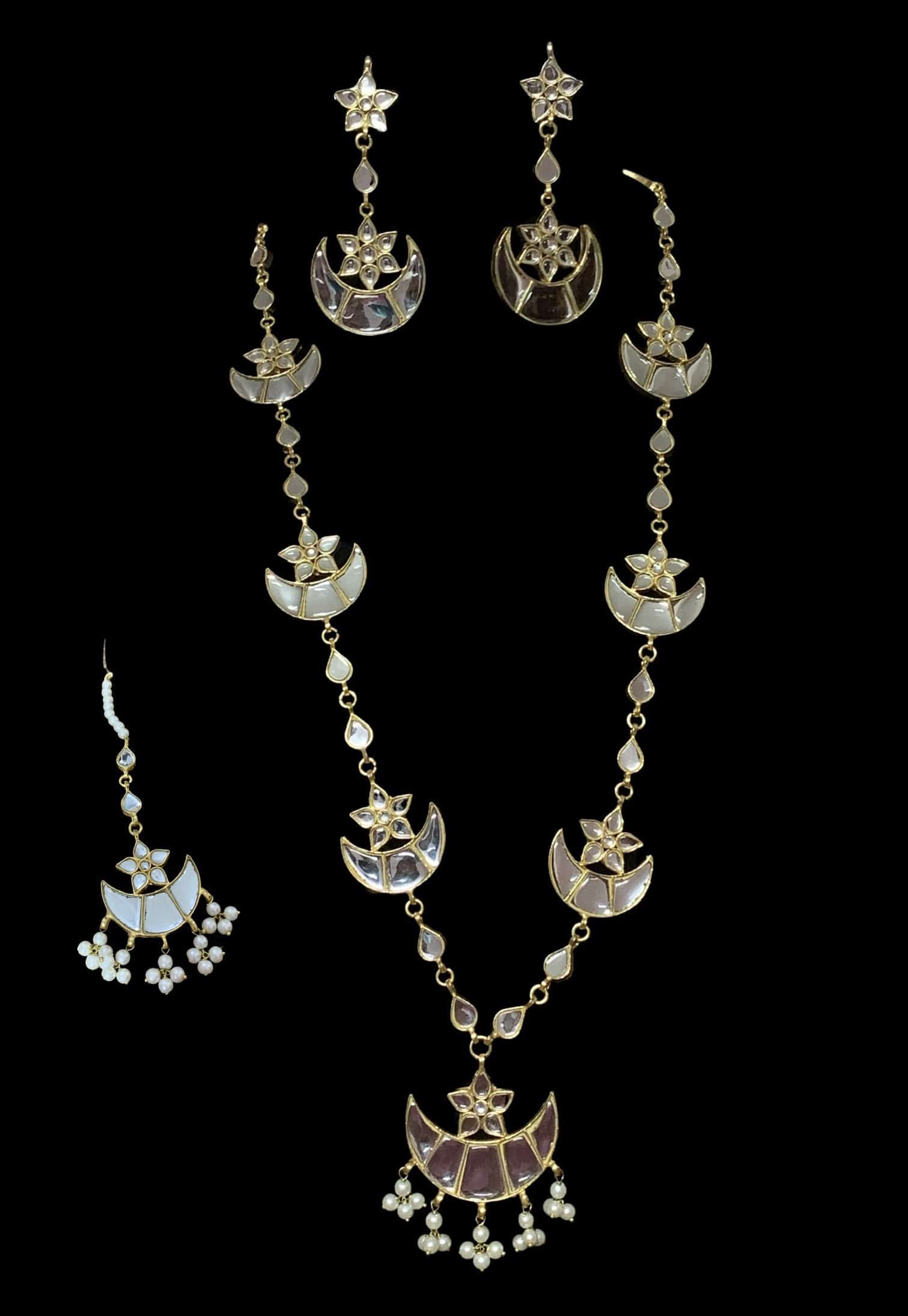 Niswa long necklace ( SHIPS IN 3 WEEKS  )